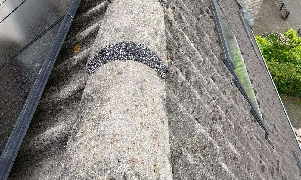 Vervangen van nokvorsten Waalwijk Nokvorsten zijn opnieuw vastgezet